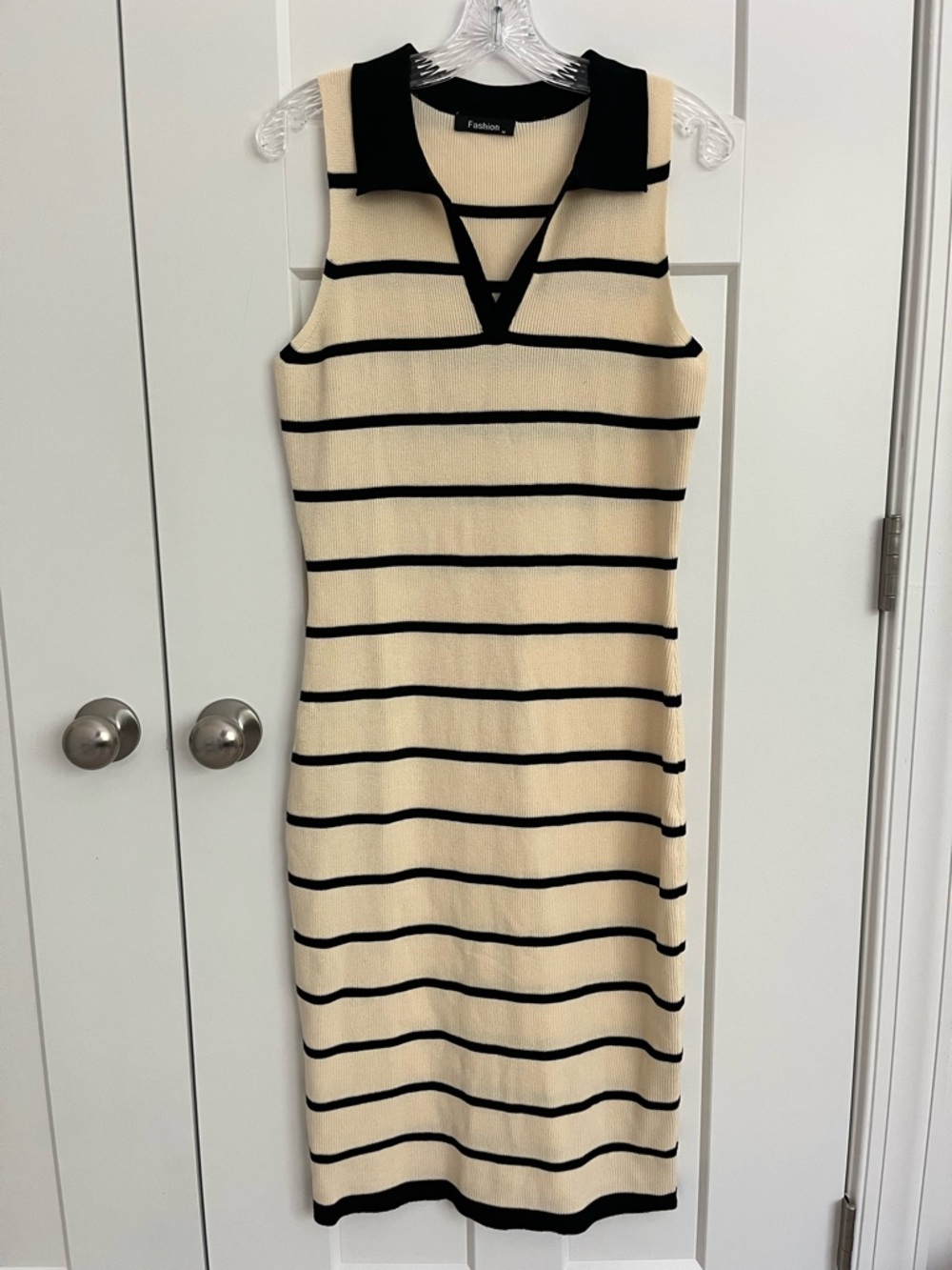 Beige Black Striped Knit Midi Dress Sleeveless Collared Preppy S Old Money Chic